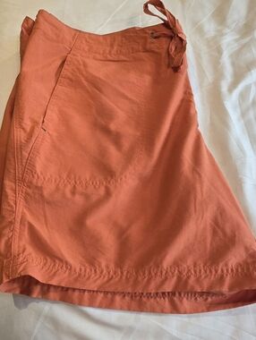 Columbia Coral-Orange Shorts